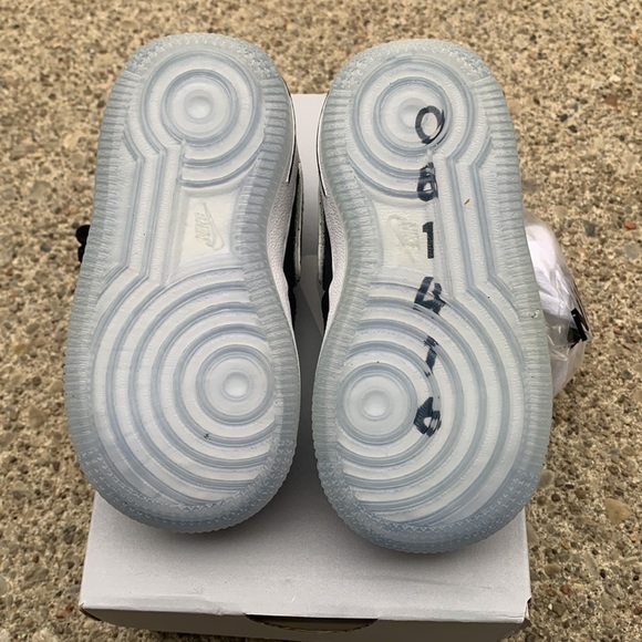 NEW Rare Airforce 1 “True to 7”  Colin Kaepernick Size 6C - Picture 9 of 13